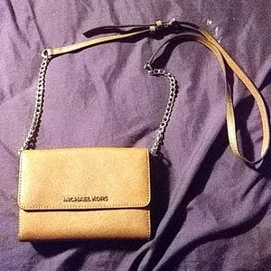 Micheal kors mini purse